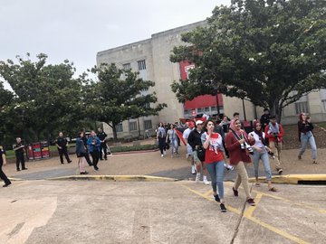 View image on Twitter