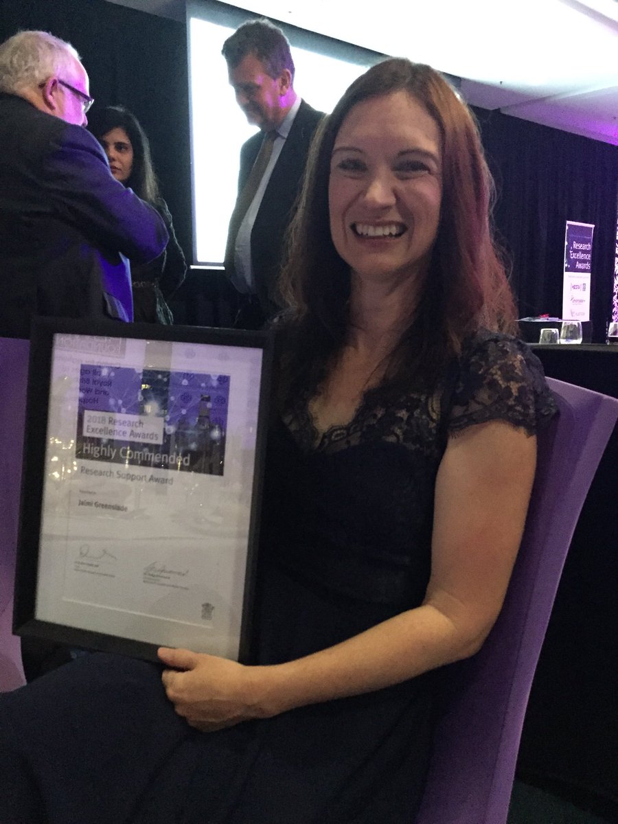 JuliaHocking's tweet photo. Congratulations @JaimiGreenslade for being highly commended for research support at the @MetroNorthHHS #MNResearch18 #emfresearch https://t.co/zoDhdFJNhh