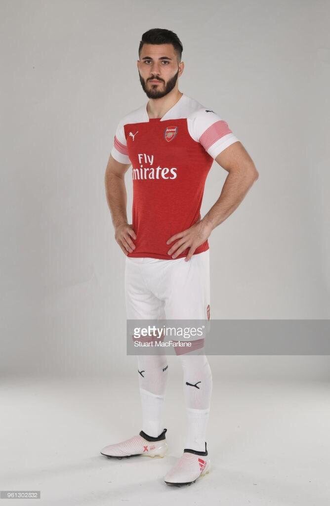 Dd1QqEOVAAAJSSU?format=jpg&name=medium