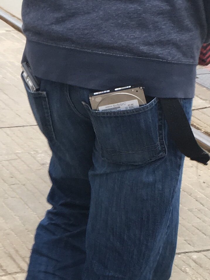 athanazio's tweet photo. Some carry pendrives in their pockets, not Jonathan, he needs more #storage #pocketDrive https://t.co/nG1kiez9PN