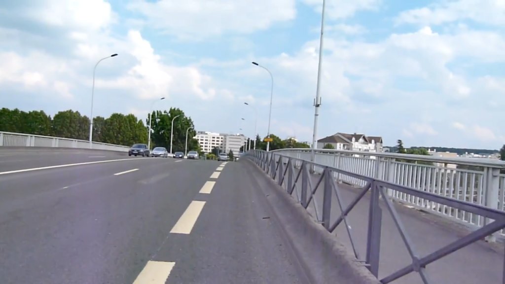 Aménagement du pont de Poissy : ça bouge ! - mdbseineaval.org/2018/05/22/ame…