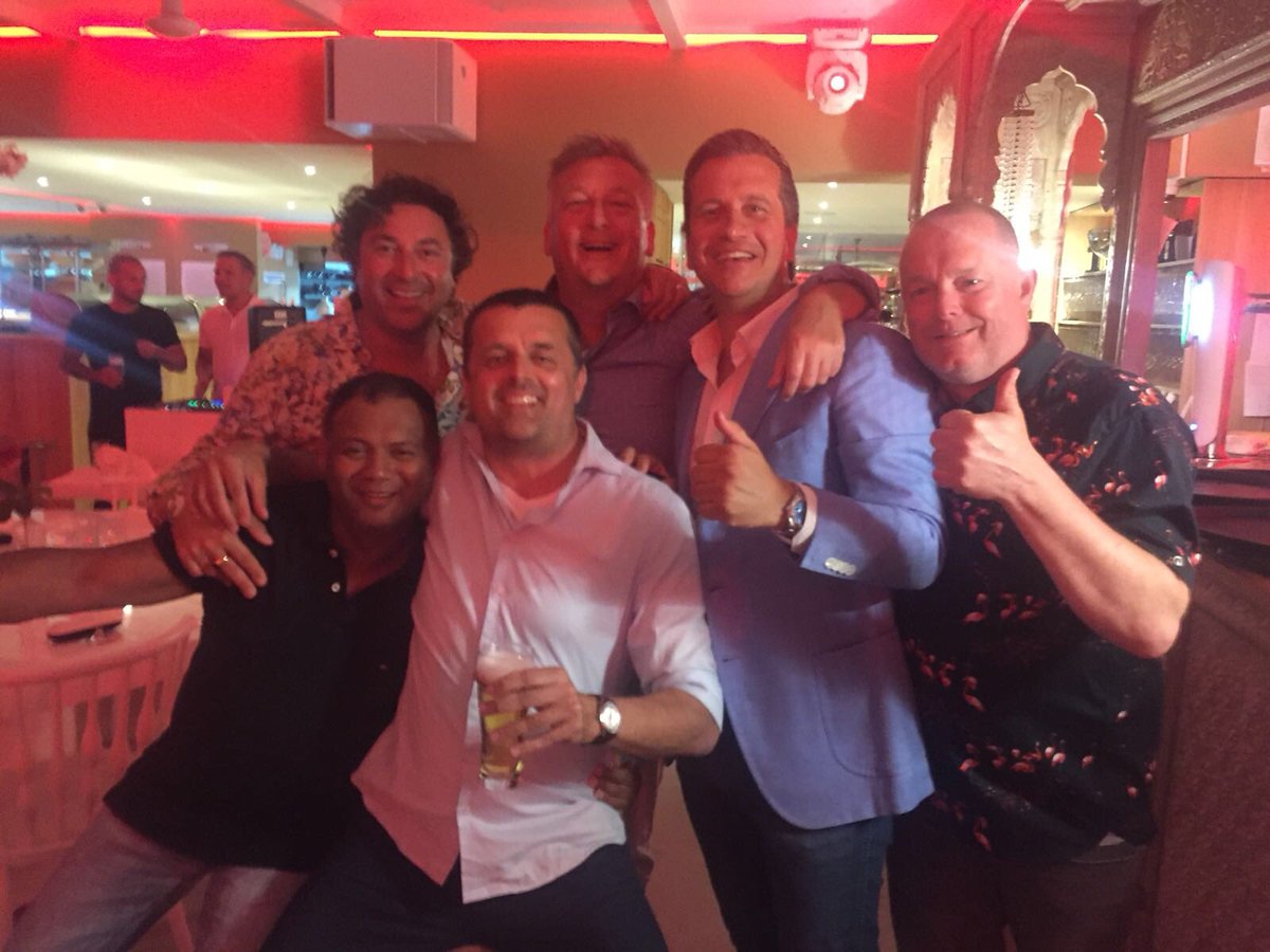 Legendarische avond bij <a href="/RestaurantXaxa/">XaXa Restaurant</a> met <a href="/Hinwalking/">Paul Hinloopen</a> <a href="/sneijder101010/">Wesley Sneijder</a> <a href="/quincyzingt/">Quincy</a>