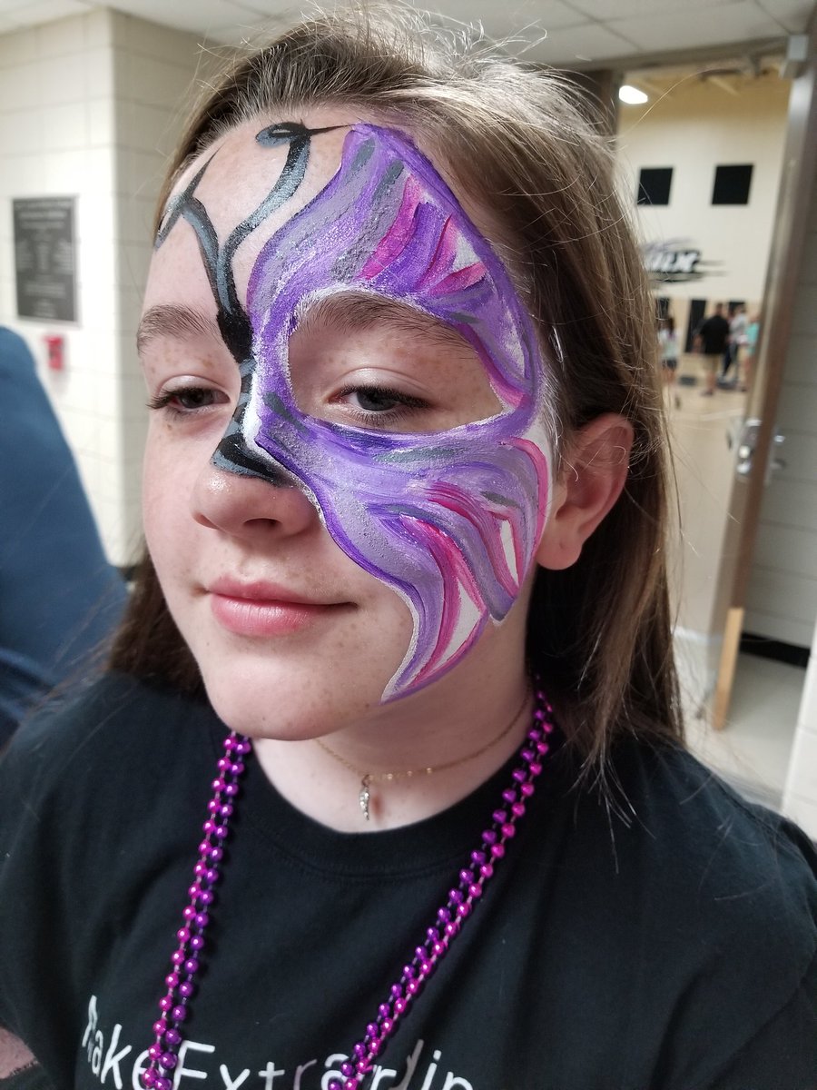 Ms_Green_LLMS's tweet photo. Painting Faces.... Today's fun filled day! @Ms_Green_LLMS @LLMSLynx
@Ms_Baird_LLMS @WillisSchools https://t.co/Z6nDiCcjai