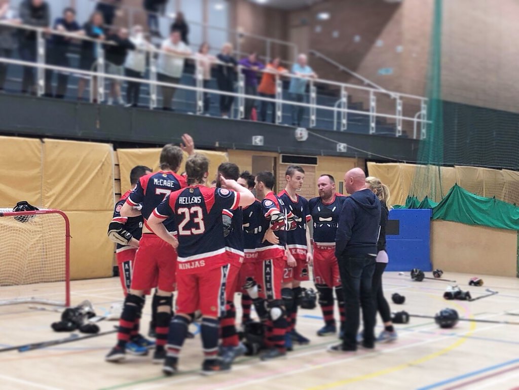 bhuk_nc's tweet photo. 🚨🏆 CHAMPIONS 🏆🚨

@NinjasBhc win their fourth Northern Conference Championship with a come from behind victory over the @NEDekstars X-Wings
.
⭐️ X-Wings 8
🗡 Ninjas 9
.
#ballhockey @ballhockeyuk_ #NorthProud https://t.co/q14rApTEjF