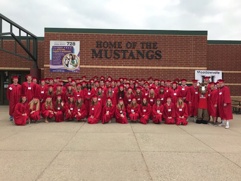 TBiz0903's tweet photo. ItsGoodToBeAnElk today with our seniors returning to the elementary school! Students &amp; staff were all smiles! We are proud of our K-12 journey! #ElkPride https://t.co/mQ7u45GkD5