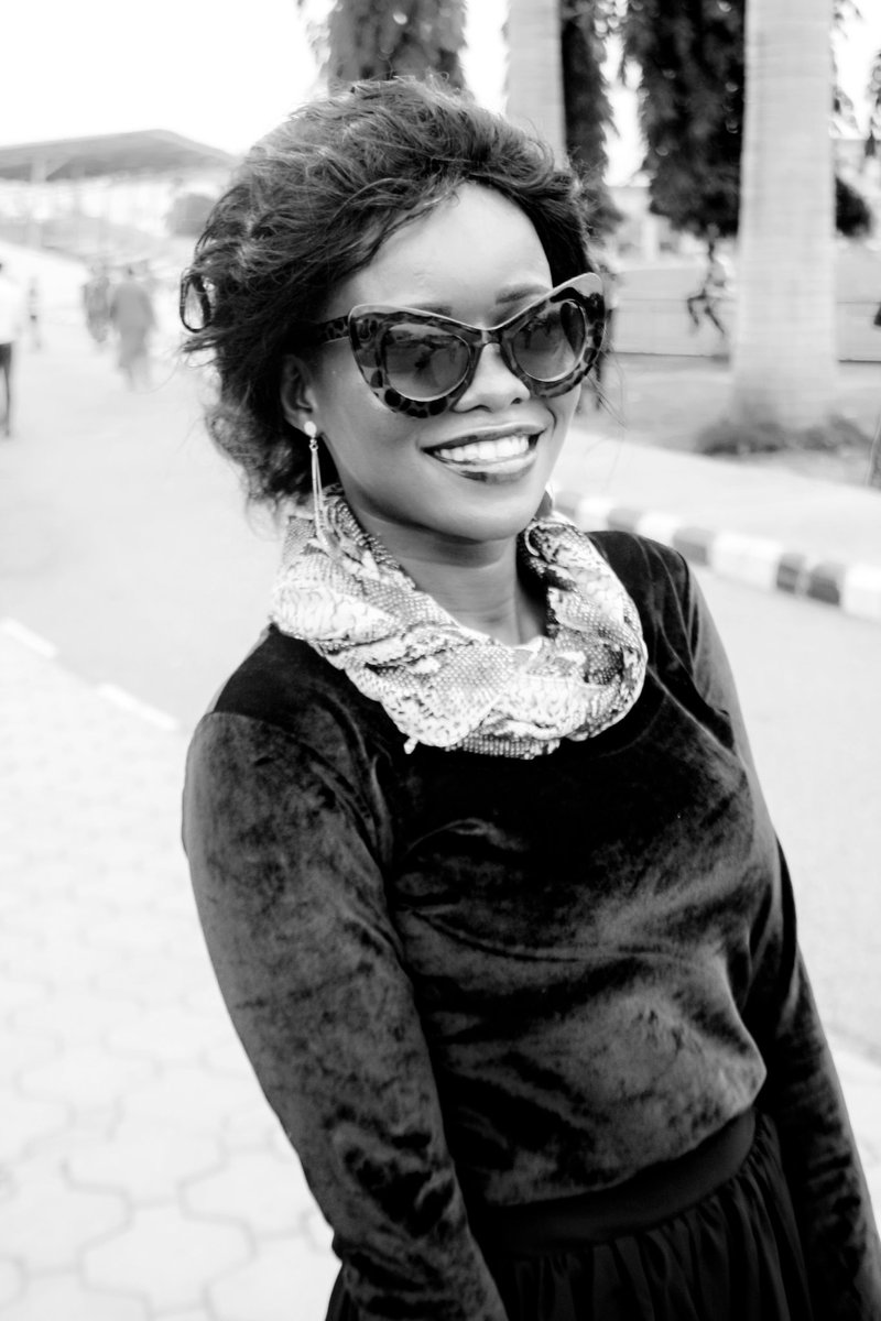 funbyaramide's tweet photo. You can look good on a budget. Yes you can. ππππ. Get connected with the right stylist just a DM away #FineYorubaTwitter #fashion #besposke #beautifulpeople #styleterritory https://t.co/JvQsWaZBAe