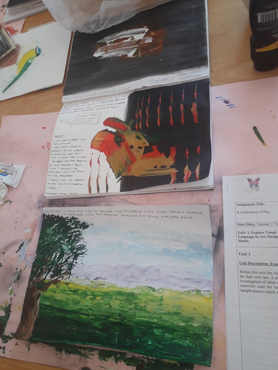 GailStubbings's tweet photo. My 2nd Adult Art & Design accredited art course at Bloomingart within our hub at The Warrington Club #learning #play #mockups #friendships #issolation #mindfulness #dementia #prevention #laughter #support #qualifications @Art_Warr_Info @ImpactWVA @TheGatewayWarr @warringtonworld https://t.co/6cked51Wwv