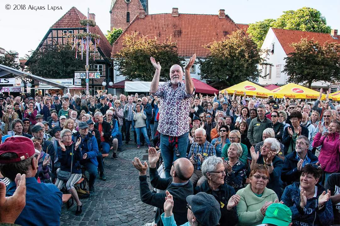 Johnnymaxband's tweet photo. #TheJohnnyMaxBand  in #Eutin  at #BluesBalticaFestival w #UliBohnet  #jimcasson #johnnymax &amp; #MitchLewis #Canadianblues #Germany https://t.co/gudw3aYR2D