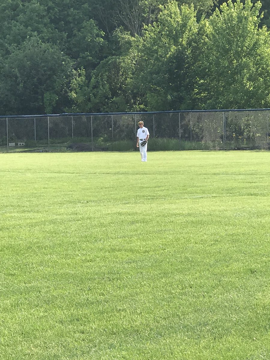 BVBaronBaseball's tweet photo. @land0nalexander representing #BaronBaseball at the @OHCDBCA Senior All Star Game! https://t.co/swbmQBM60x