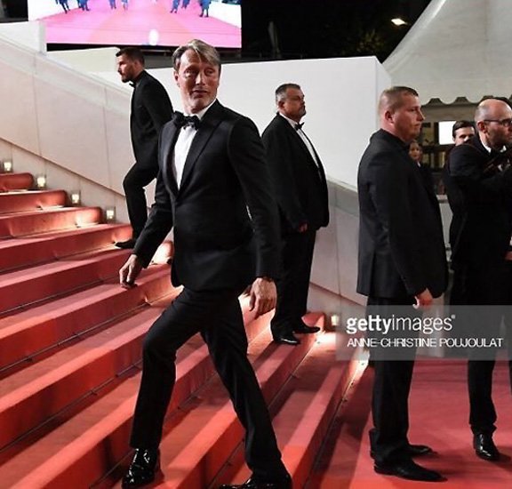 #MadsMikkelsen at the 'Arctic' Red Carpet in #Cannes2018