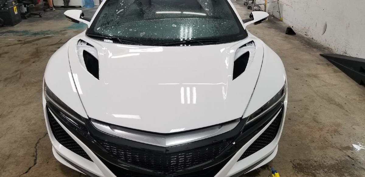 AVOclearbra's tweet photo. 2018 Acura NSX wrapped with Maxim pack plus chrome delete up front #suntek #carwrap #acura #NSX #fastcars #waxing #imports https://t.co/wqUt6h4P65