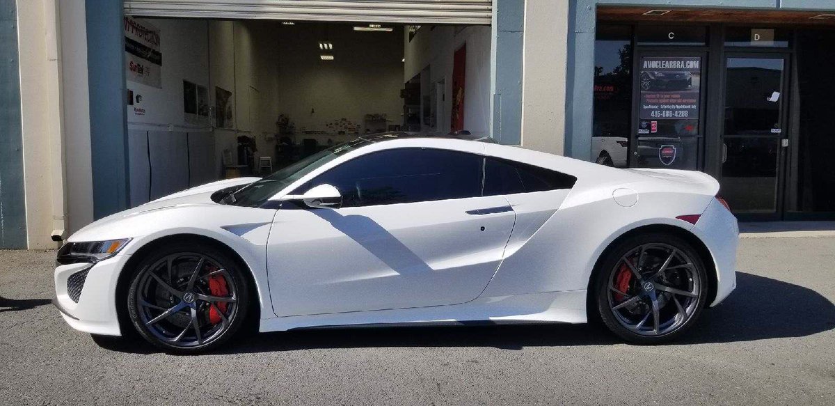 AVOclearbra's tweet photo. 2018 Acura NSX wrapped with Maxim pack plus chrome delete up front #suntek #carwrap #acura #NSX #fastcars #waxing #imports https://t.co/wqUt6h4P65