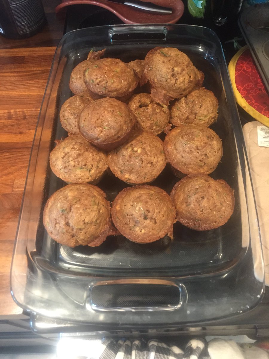 renee_sankey's tweet photo. It was our turn to water the garden and we found these giant zucchinis hiding under the leaves! So exciting!! Tomorrow my kiddos get to get to try the zucchini muffins I made. ☺️ #ellisoninspired #weloveourschoolgarden https://t.co/aQsEM7Zogg
