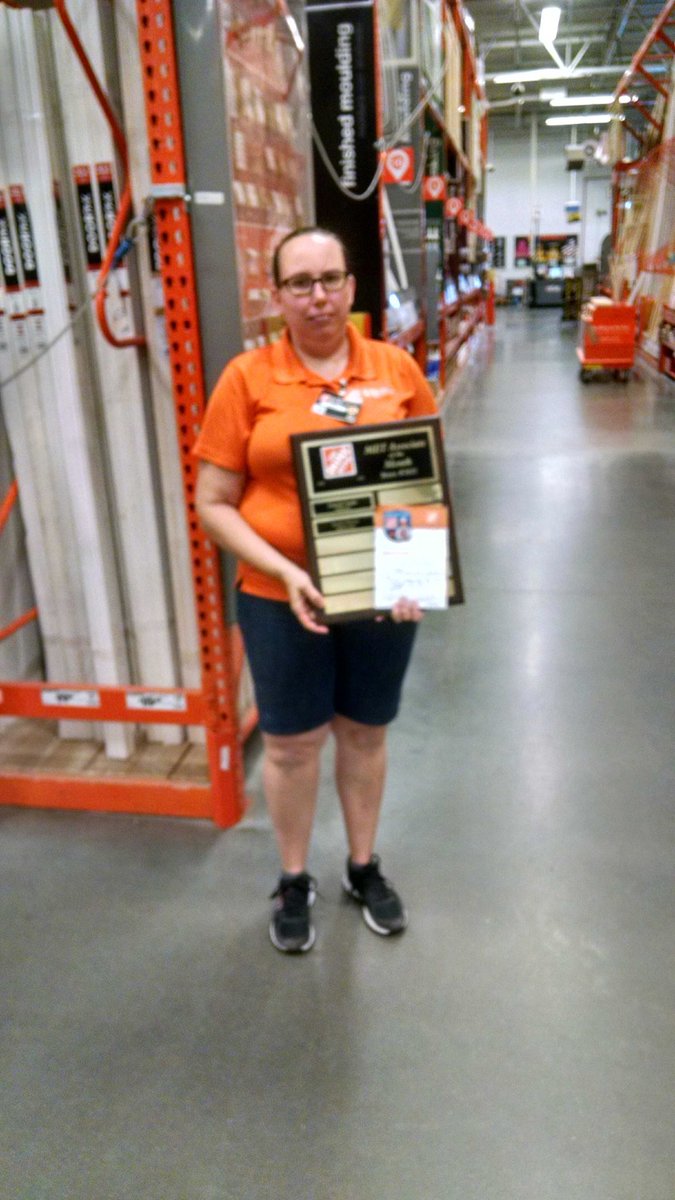 MET DISTRICT 250 tweet media