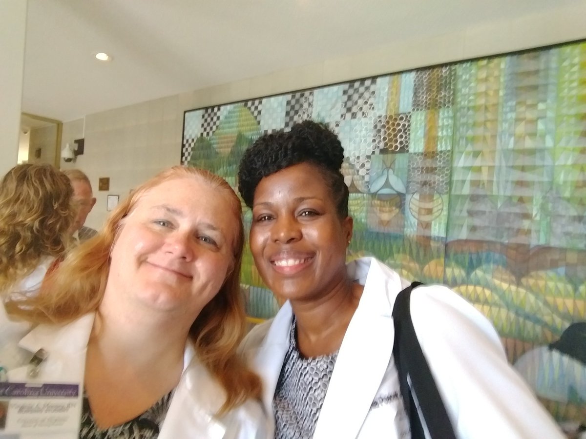 Virgini76483786's tweet photo. #ncna, #HB88, #NPsonJonesSt, #ECUDNP Advocating for Modernization of Nursing Practice at the #NCGA for our patients! https://t.co/NnVAiFeGii