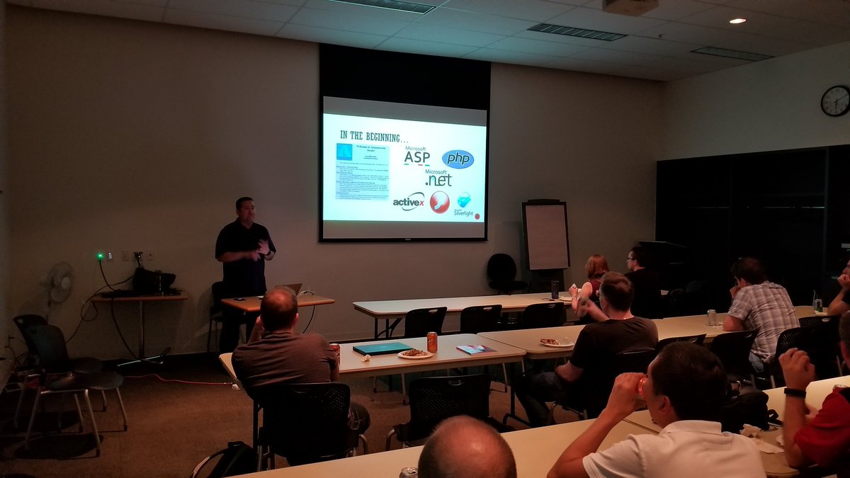 wpgnetug's tweet image. Talking #WebAssembly and Blazor and the future of compiled code with @Darcy_Lussier!