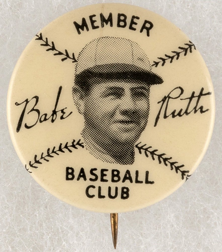 HakesAuctions's tweet photo. Bidding on this 1934 #NewYorkYankees #BabeRuthBaseballClub #button ends tonight! Don't miss out on 200 #baseball items in the 2nd #HakesAmericana #internetauction, all starting at just $1! ⚾⚾⚾
#MLB #APIC #PaulMuchinskyCollection #BabeRuth #GreatBambino #SultanOfSwat #Yankees https://t.co/9z5bDGluK8