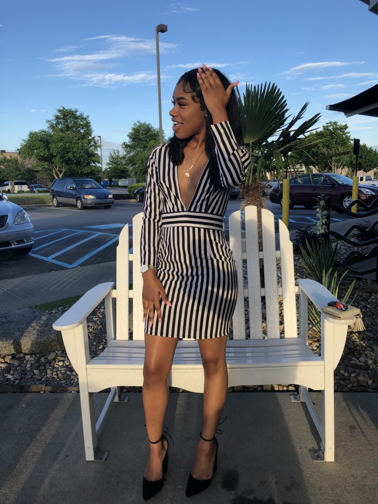 jaymeechie's tweet image. HAPPY 18TH TO ME💛