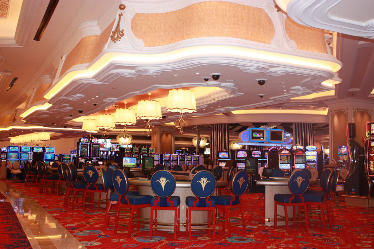 Try your luck at Nassau’s largest and most prestigious casino in the Caribbean. #HighRollers