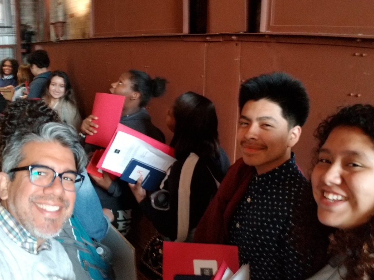 MrPurple60623's tweet photo. Great job on this year's location @MikvaChallenge #mikvashowcase #youthvoice https://t.co/NemO5Ru6v2