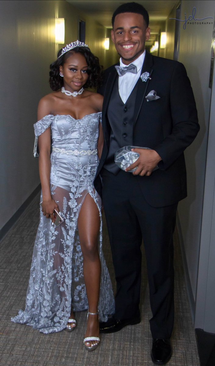 JohnDion_Photo's tweet photo. #promnight2018 #JohnDionPhotography https://t.co/5zGvZjW4ob