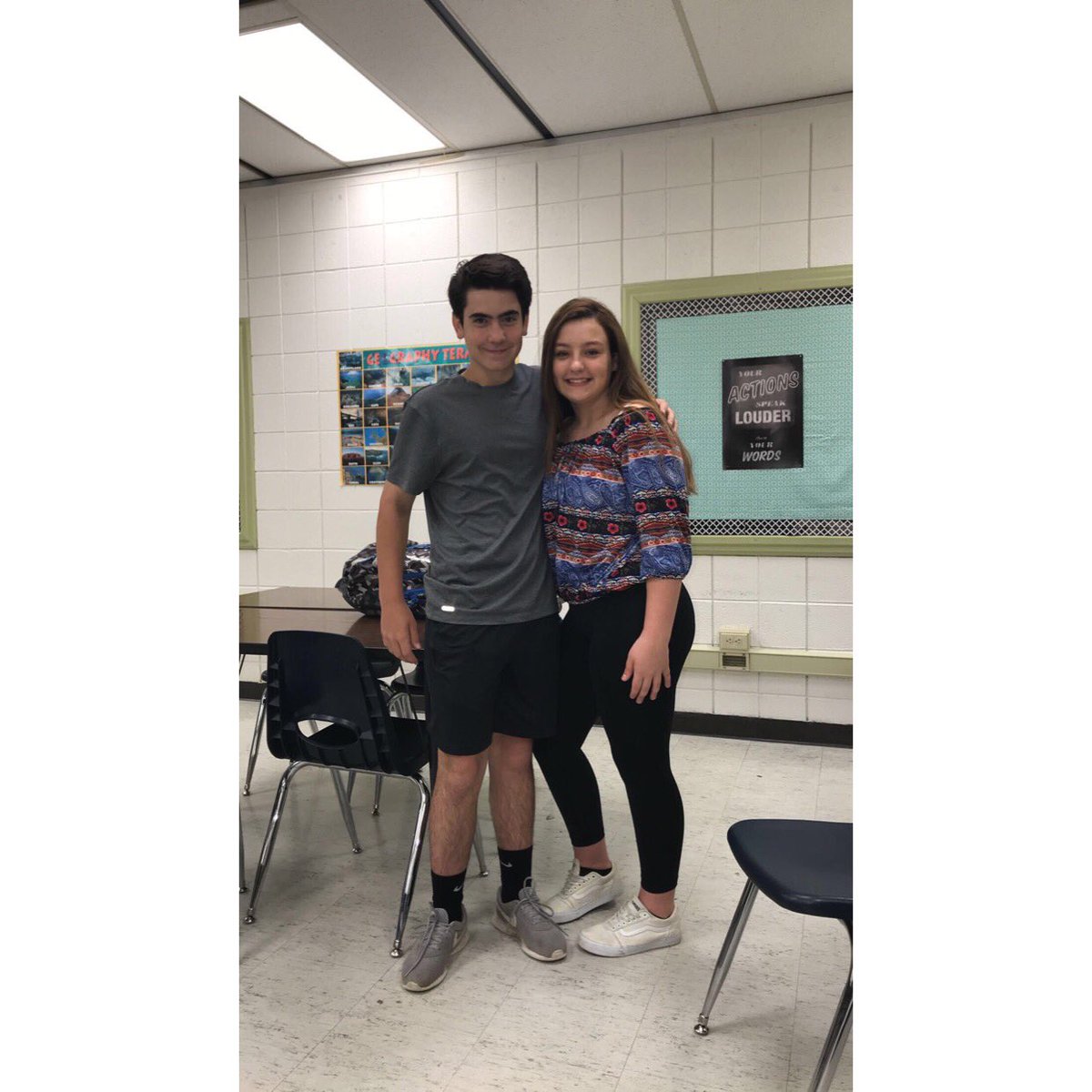 keila375's tweet photo. last day of school was spent w the right people! can’t believe i’m in 8th! https://t.co/n1PjkMx5JB