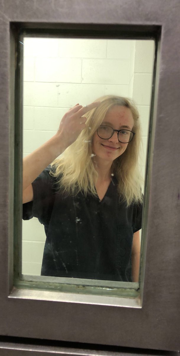 Chris_Wold1's tweet photo. #freekendra https://t.co/Lbez5RDyjs