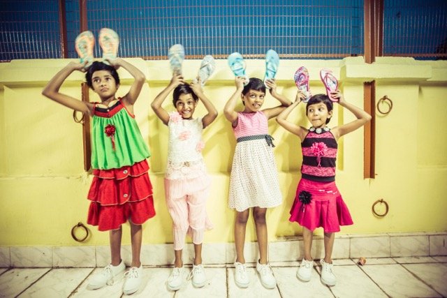 Psychles2's tweet image. Here's a great cause that Psychles is proud to present - Buy a pair of stunning Moelocos and they will in turn give a poor child a pair of shoes so they are allowed to attend school
psychles.com.au/moeloco%20shoe… #moeloco #poverty #school