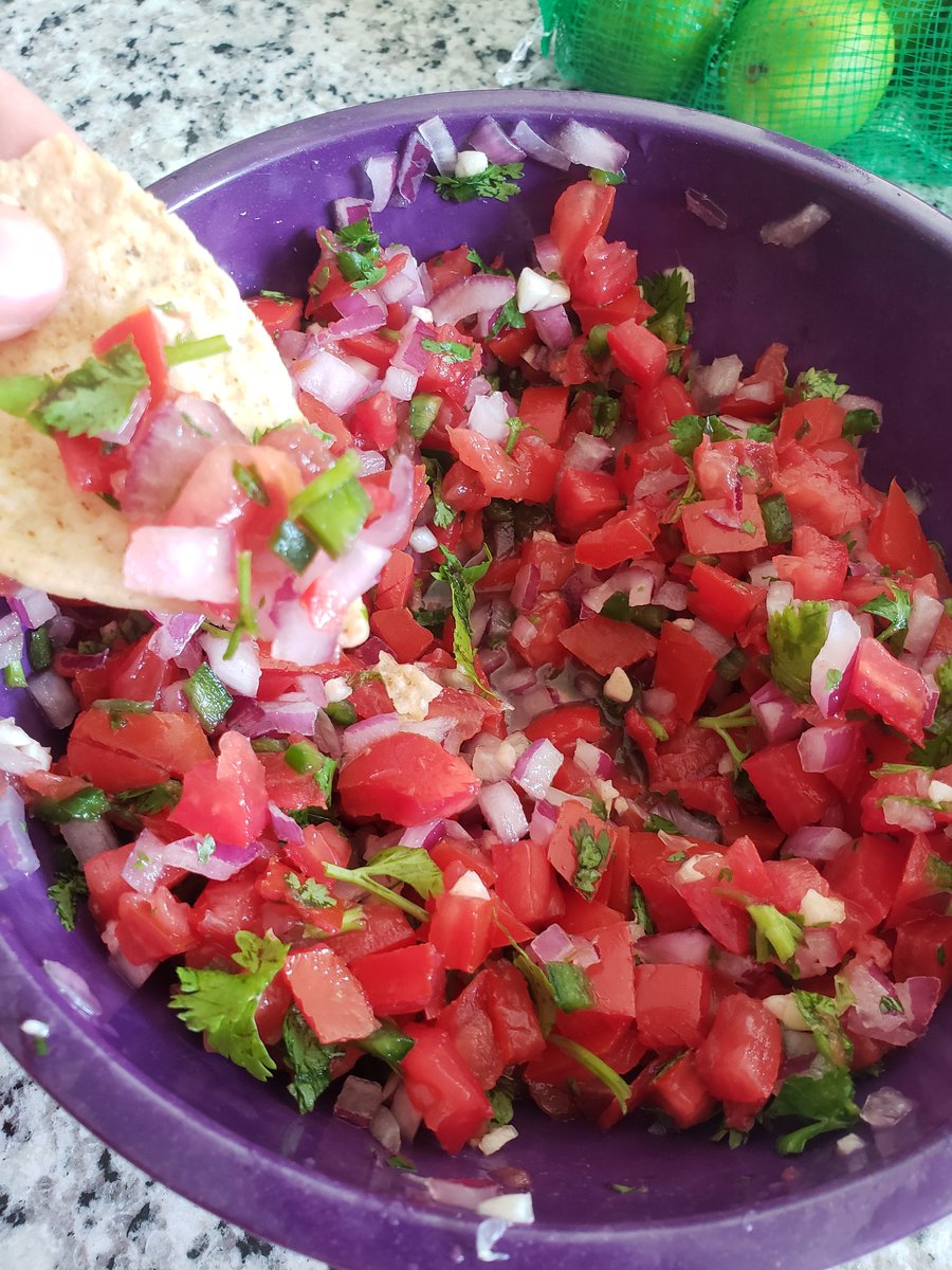 Chelsey51526258's tweet photo. Best part of being the chef...taste testing :) #citmgt650 https://t.co/FBRLjyb2ZA