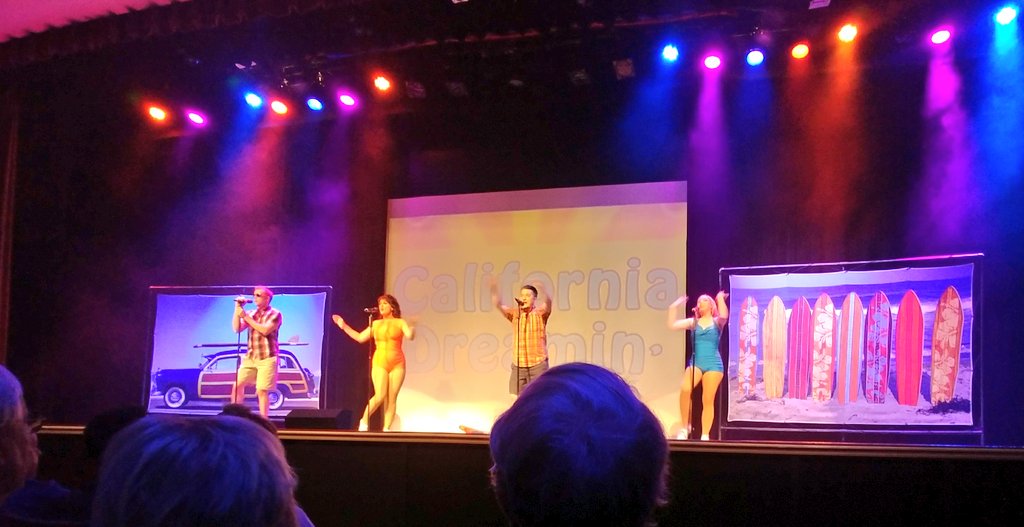 CCRIMercedes's tweet photo. We'll be #CaliforniaDreamin' bout that show! 😎🌊🏄 #BeachBoys #Branson2018 #CCRITrips https://t.co/K0dyKpZEQQ