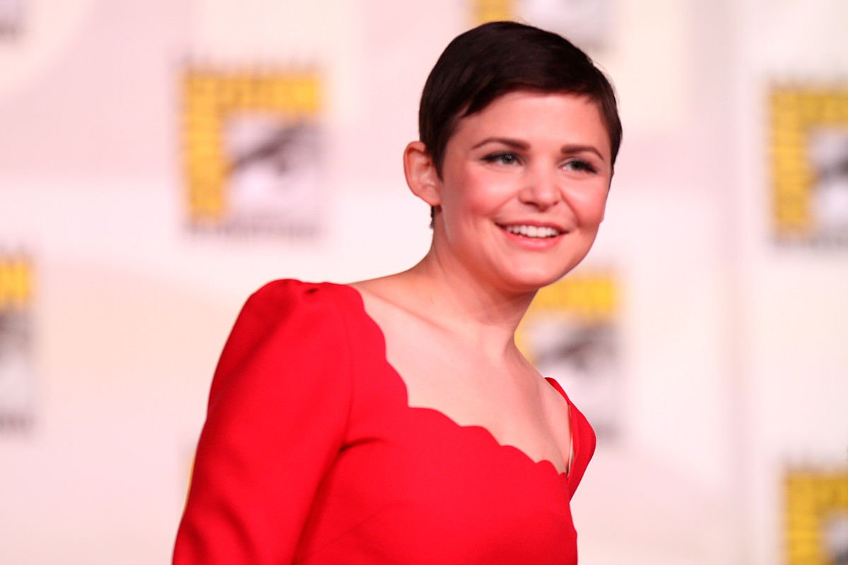 Special happy birthday to Ginnifer Goodwin! Great actress, and of course the voice of Judy Hopps herself! :D 