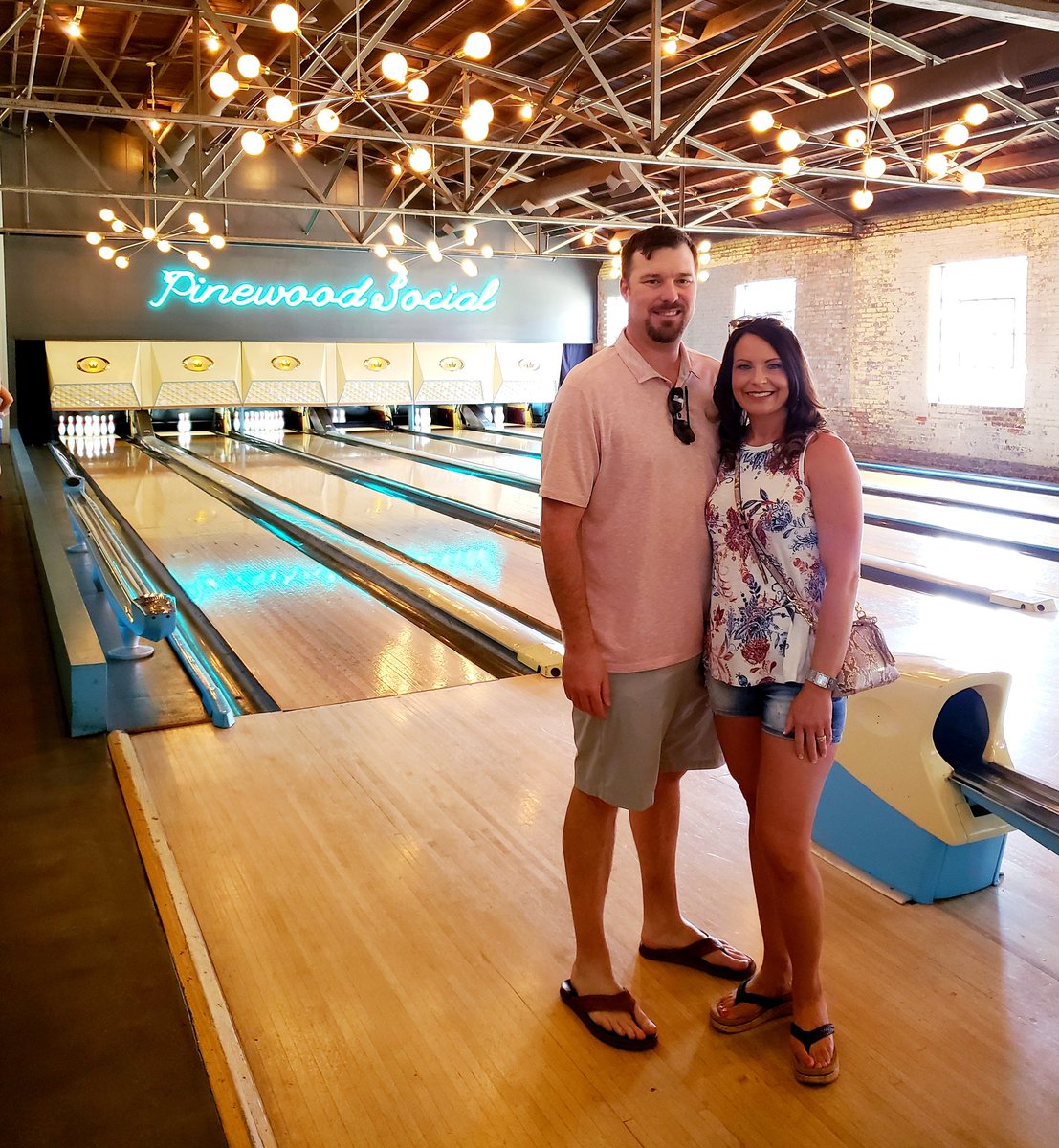 TDay97's tweet photo. #NashVegas #makingmemoriesinnashville #checkoutourbowlingsocks #yesididbeatnathanatbowling #ihavethepicturetoproveit https://t.co/ta0PMpRddn
