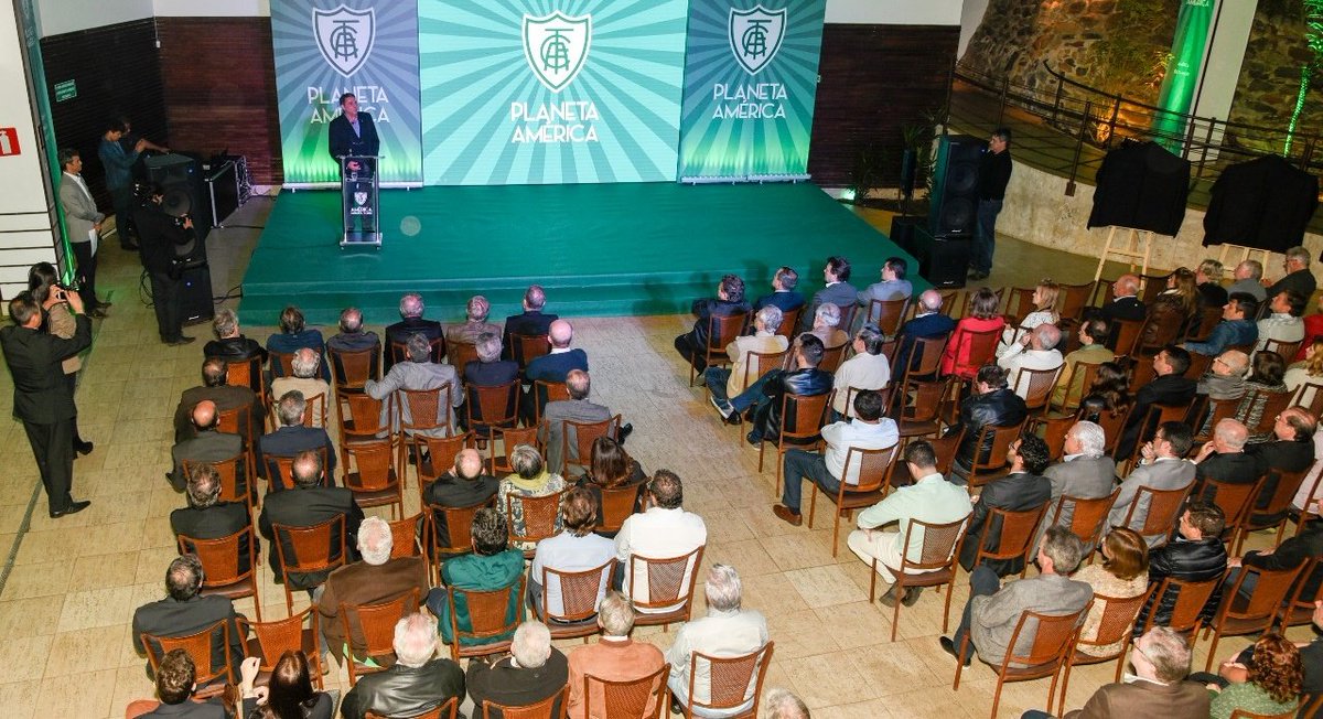 O <a href="/americamg/">Lily</a> teve uma noite especial! Lançamos o projeto do Planeta América, nosso moderno centro de treinamento, que será ampliado para abrigar com excelência todo o nosso futebol.

Um sonho de todos e que, em breve, será realidade!