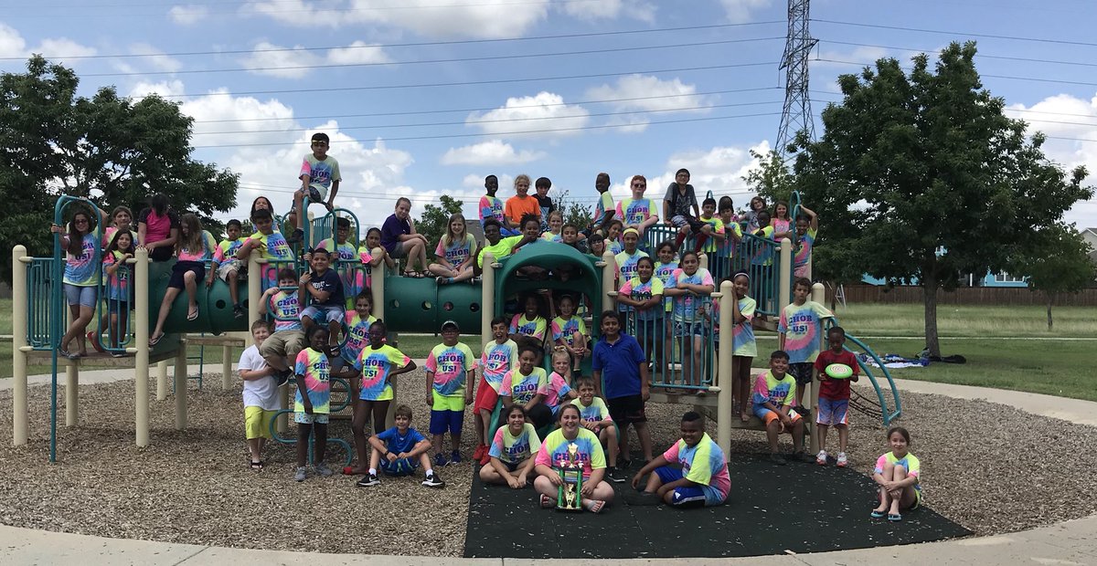 macch12's tweet photo. #BestDay #BestKids #ACFTchorus #ACFTmusic @mrsshier_sstars See more pics here: https://t.co/dRwVMEQC8L https://t.co/tzzXVx9z74