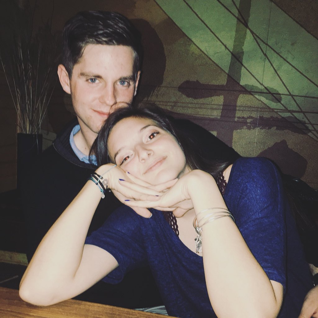 bshay31's tweet photo. Happy 19th Birthday to my beautiful girlfriend @makenziekuhn I love you to the moon and back and I’m glad we get to spend your big day together ❤️❤️ https://t.co/JJvP0cy9Hr