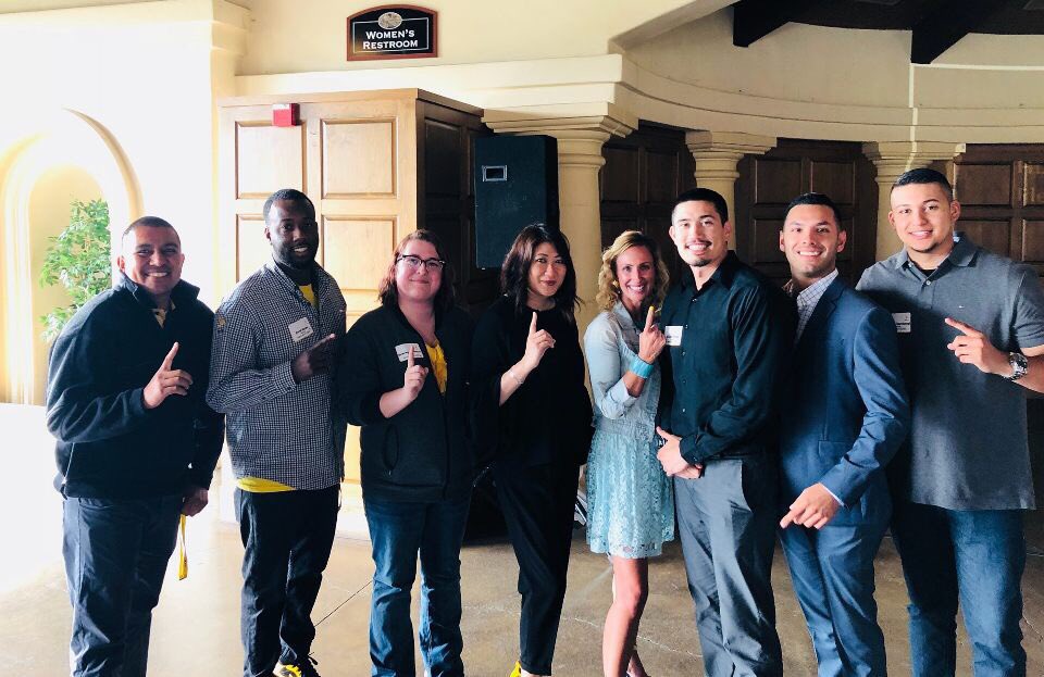 BritAtSprint's tweet photo. Good venue. Good food. GREAT people.π
#WeAreNW #OneSprint #L3PStrong https://t.co/Yuaeyia67u