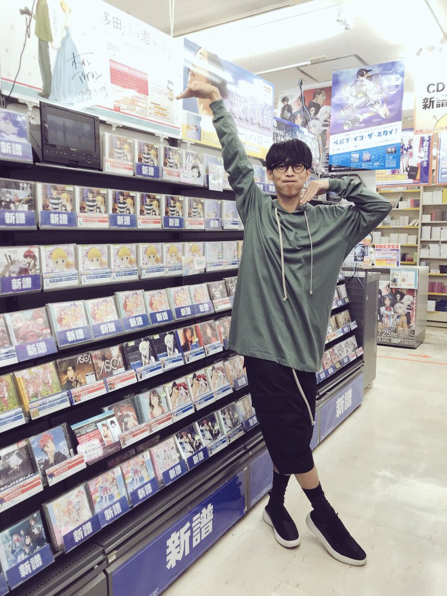 オトモダチフィルムのリリース日ということで、店舗ご挨拶にまわって