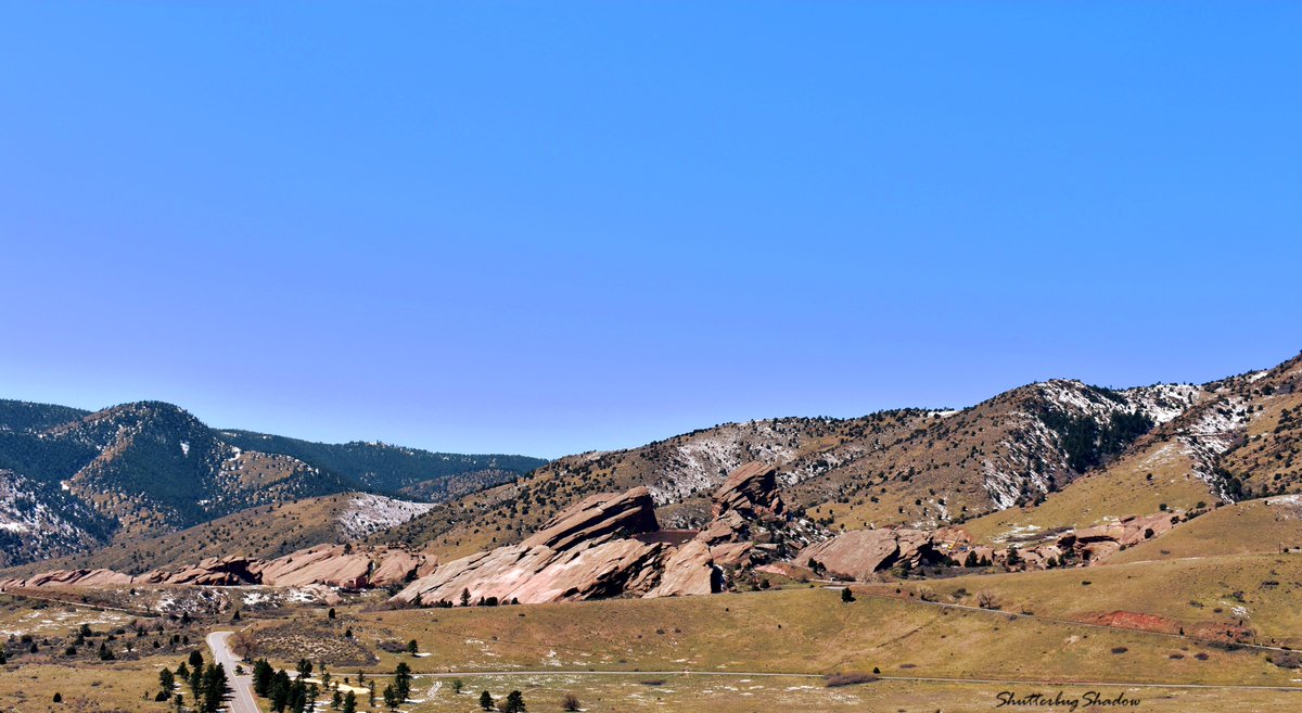 ShutterbugShado's tweet photo. #Shutterbug #ShutterbugShadow #NaturalBeauty #NaturalPhotography #Photograph #Photo #PhotographyisArt #PhotographyisLife #PhotographyisLove #PhotographyLover #PhotographyLovers #Nature #MorrisonColorado #MorrisonCO #RedRocks #RedRocksAmpitheater #TheView #DinosaurRidge https://t.co/ZcCIFWtDp0