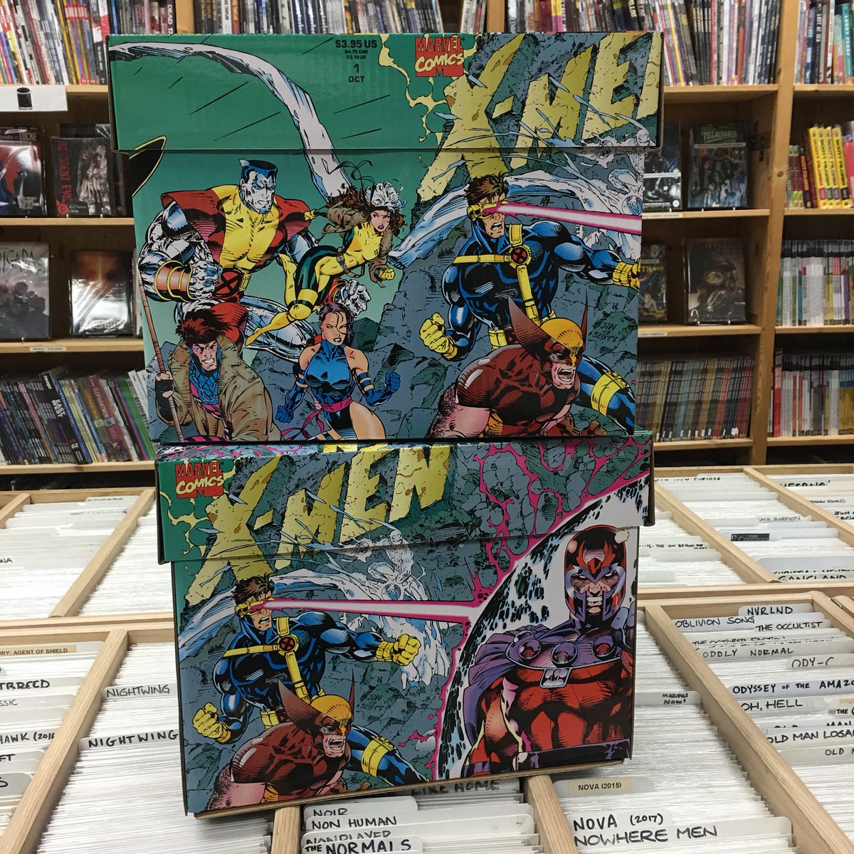 ComicsTnT's tweet image. New short comic box alert! We have a new Avengers short comic box! It’s only $7.99! Plus the X-Men short comic box is back in stock! It’s $12.99! :-) #Avengers #XMen #ShortComicBox #CTnT #Tustin