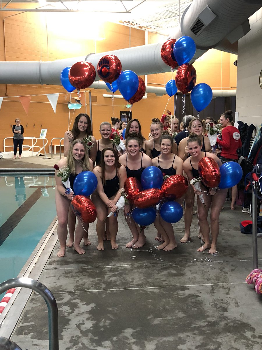 chap_swim's tweet photo. Congratulations to these ladies! You will all do amazing things and we wish you the best as you begin a new chapter! #ForeverAWolverine #ChapSwimFam https://t.co/7eBjV7WCGJ