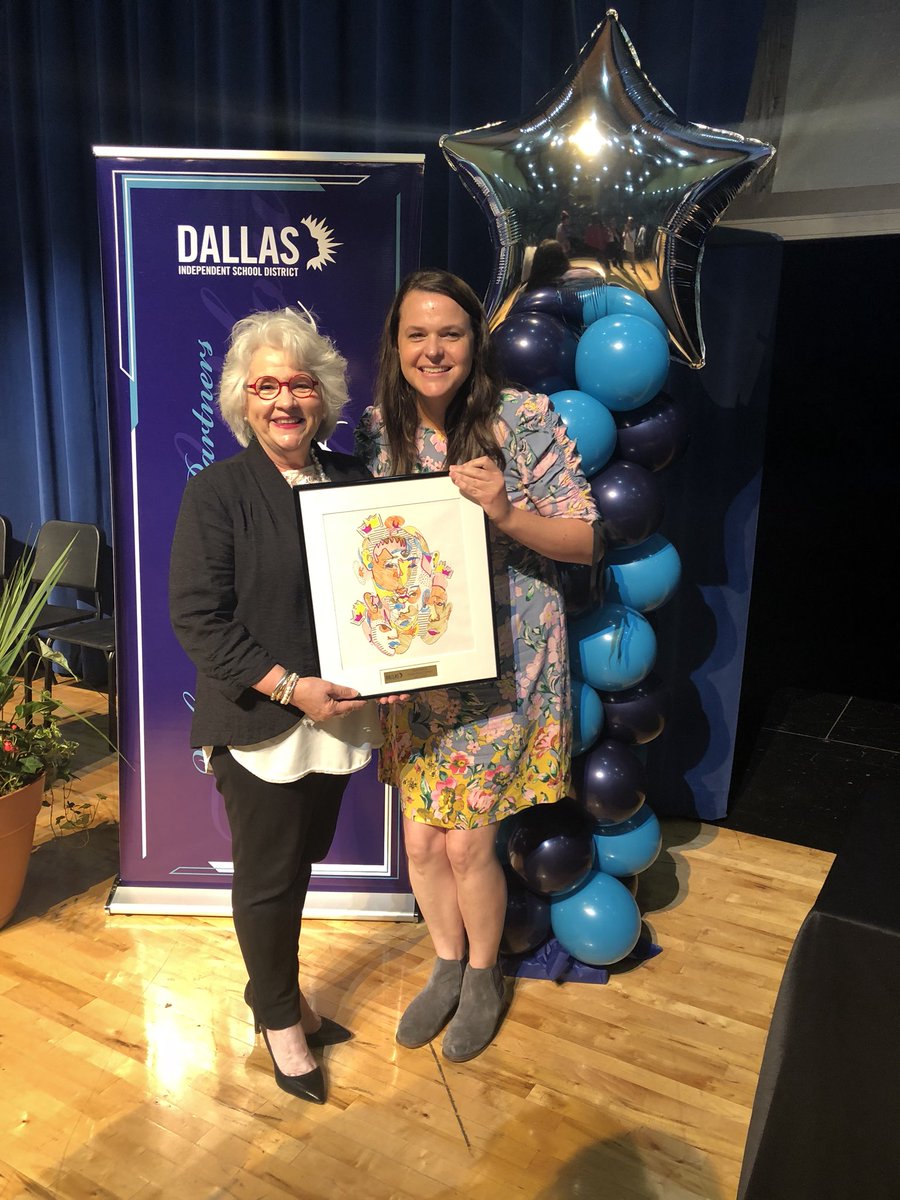 JackLoweSrES's tweet photo. Congratulations to our friends @parkcitiesbap for winning @dallasschools Faith Based Partners 2018 award! You are the BEST! We are so lucky to have you! @MRamirezDISD https://t.co/VFLCQoTjaP