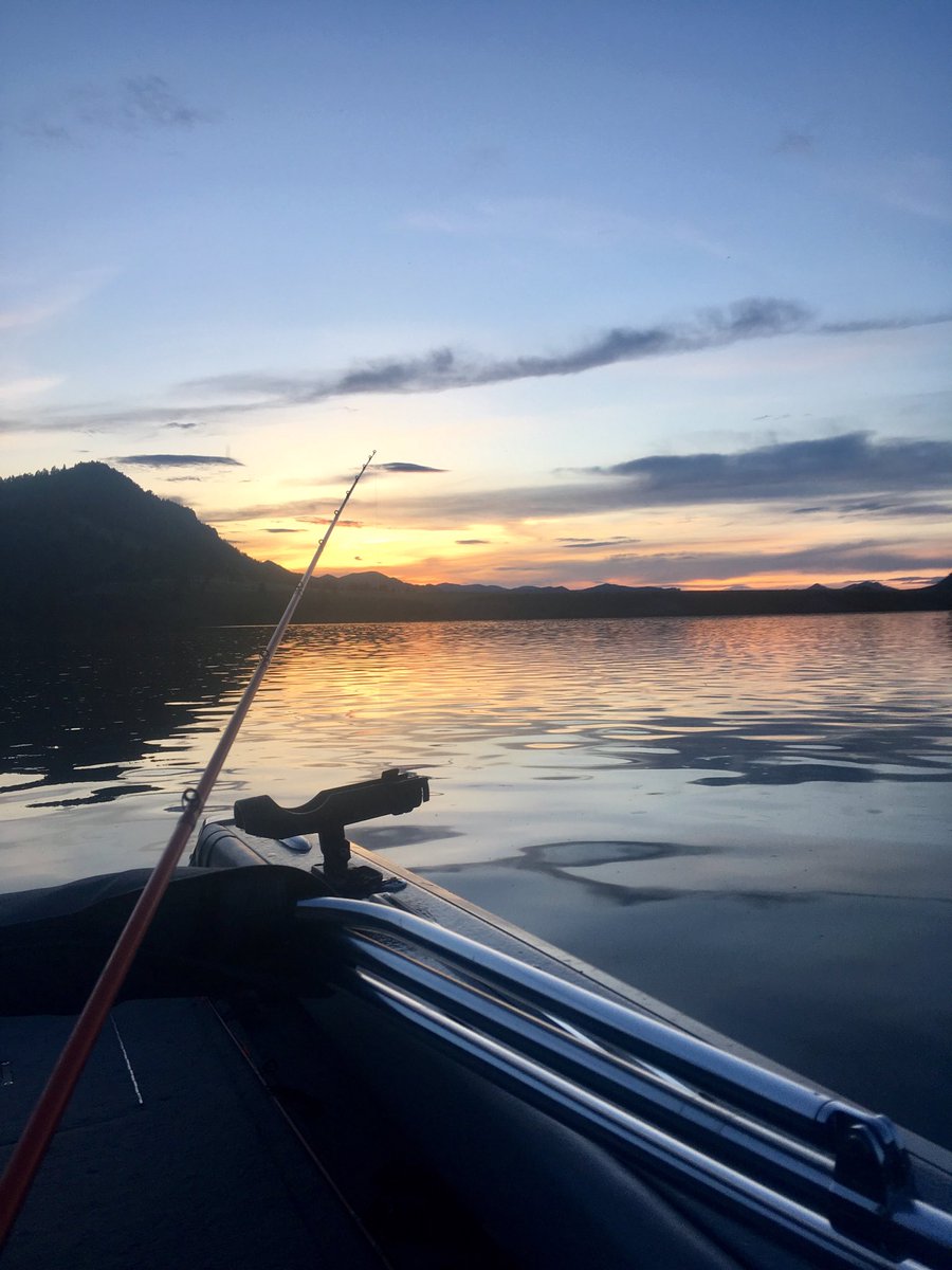 There’s no place like home⛰ #MontanaMoment #HolterLake #LastBestPlace