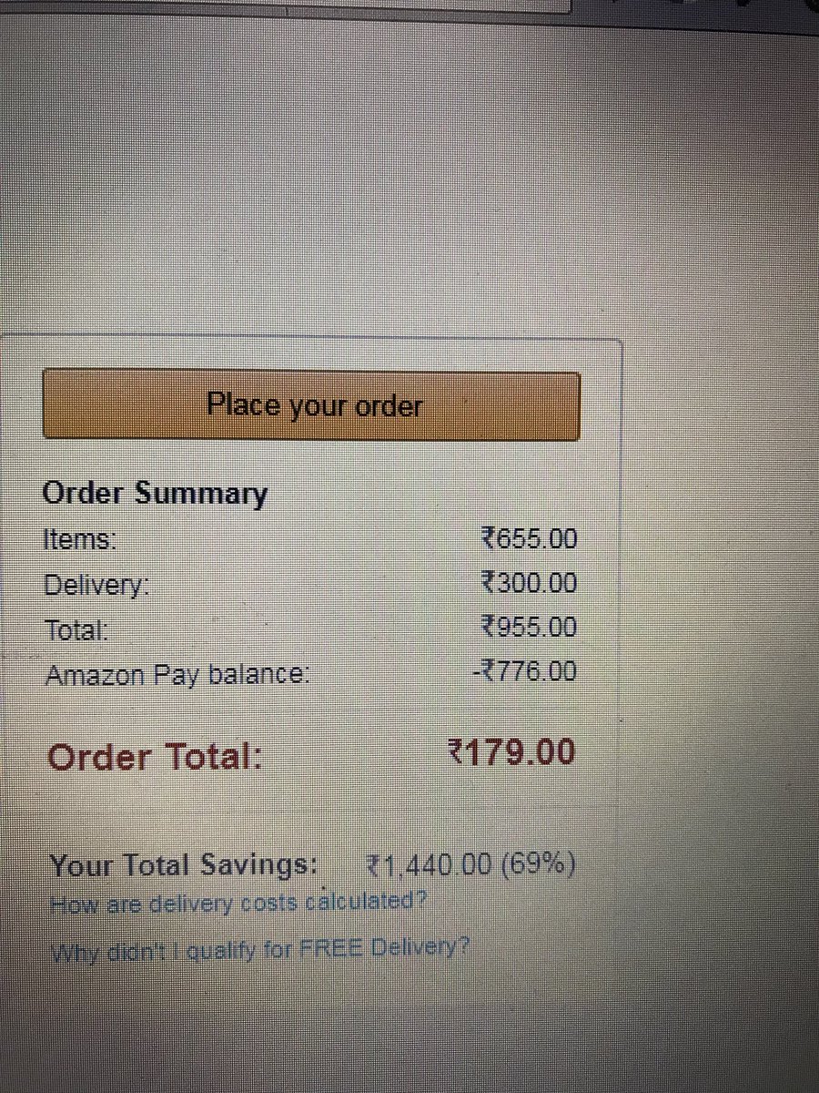 Peedee_peedee's tweet photo. @amazonIN I am not sure why am I being charged a delivery fee of Rs. 300 when my total bill amt is above 599 which is your min free del requirement https://t.co/xBYfUAZ2nj
