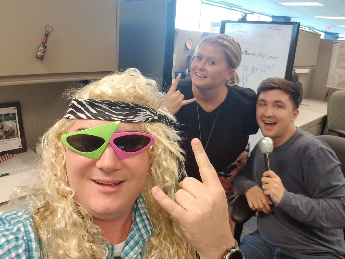 SteveD_Spring's tweet photo. Great day blitzing with the best @ATTBusiness acquisitions team in business!! #CRUshinIT #RockNRoll #TeamWreckingCrew #TeamJediOrder
@dobiesj @tpatteson75 @megscanlanATT @kcsunderman @DDSpringB2B @LMannikko @Spring_BrettB @jasonxellis https://t.co/m0eCkADsxb