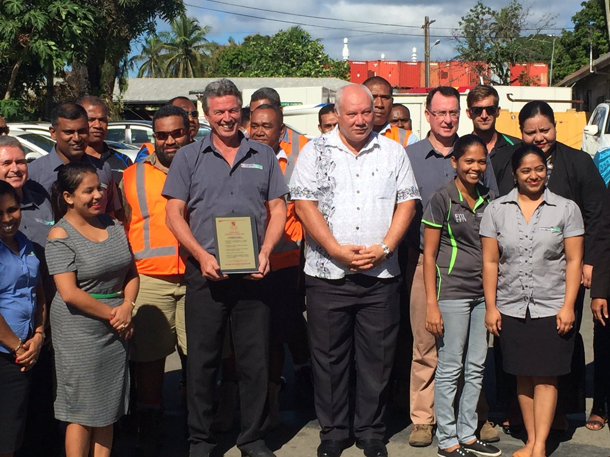 GeoffreyFiji's tweet photo. Fulton Hogan Hiways becomes 1st Fiji company to sign up to FICAC's Corporate Integrity Pledge. #FICAC #FultonHogan #anticorruption https://t.co/Iv2ejg7lYJ