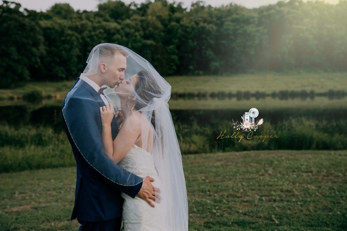 abbi_smallwood's tweet photo. Not everyone gets to marry their best friend. 💍❤️💙 @Nicholas_Jay3 https://t.co/dOtbpfpu9v