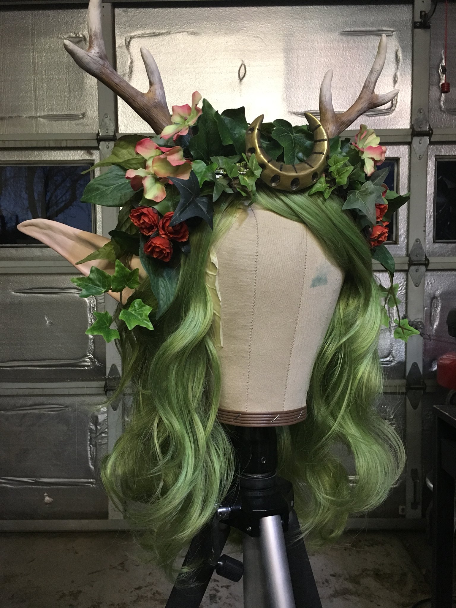 🌟Little Sparkz🌟 on X: Finished the headdress to go with my Druid  costume. I think I'll do Nightelf markings but not do eyebrows because they  suck. #cosplay #phoenixcomicfest https://t.co/plh5l46lzy / X