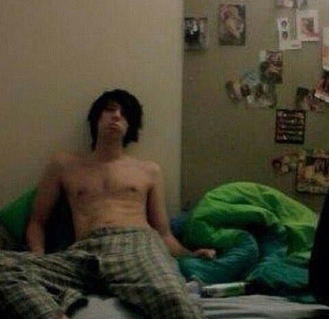 Dan howell nude — pic 13