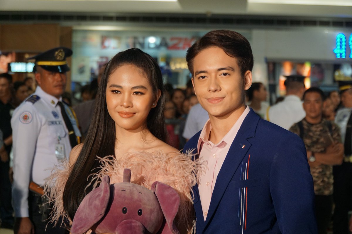 JemaiEmpress's tweet photo. feel na feel ko yung connection nila 😊 they both have this connection and chemistry na magpapakilig Sa Atin. thriller palang nakaka kilig na , pano pa kaya pag napanood natin ng buo? im so excited 😊 @superjanella @Hashtag_Jameson https://t.co/krIaipIPh9