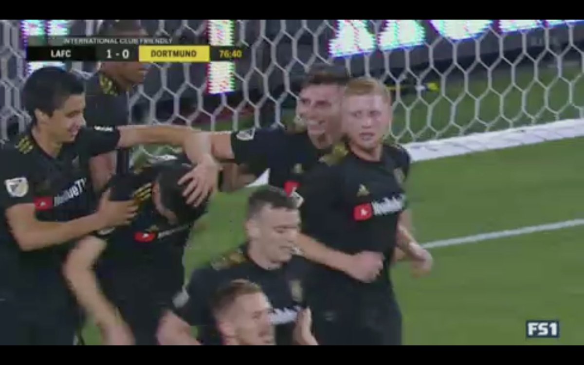 MallaceArmy's tweet photo. @CMallace10 we see you! 👀👌🏼

#MallaceArmy
#CM16
#LAFC https://t.co/LNnszCTu8l
